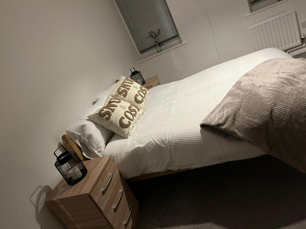 2 Bed Hengrove Villa Bristol Eksteriør bilde
